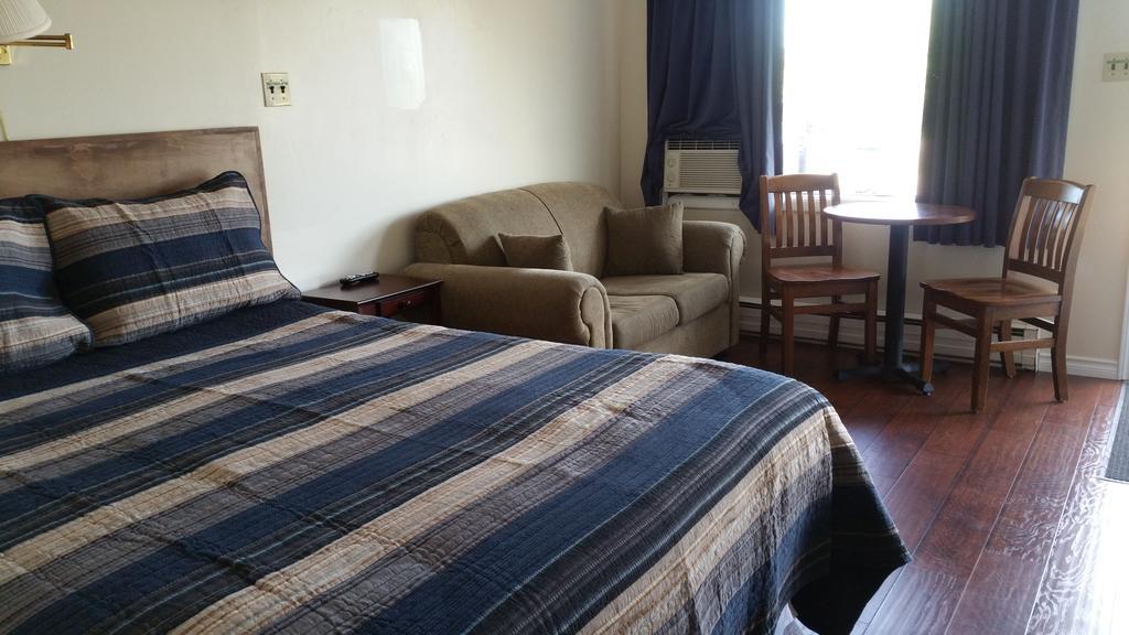 Tantramar Motel Sackville Dış mekan fotoğraf
