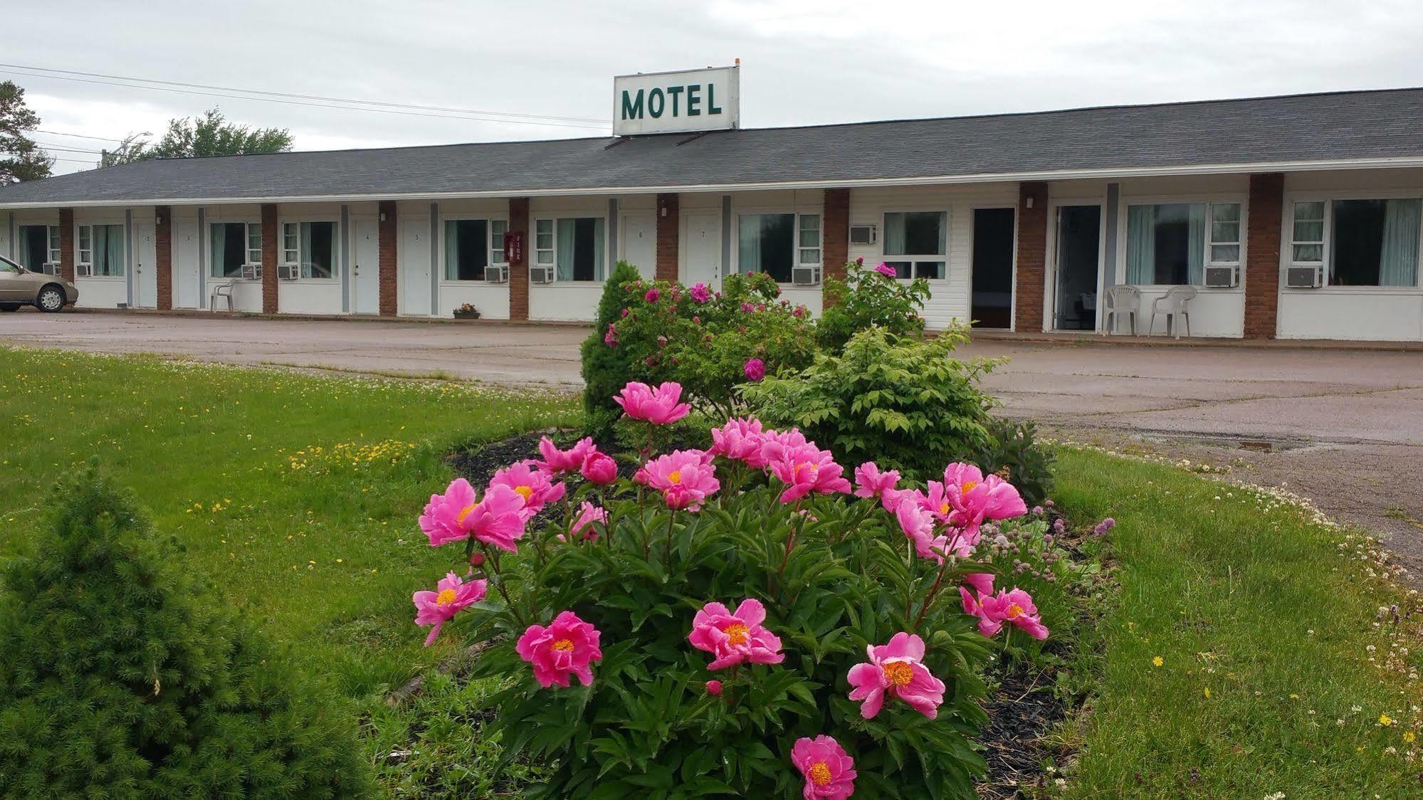 Tantramar Motel Sackville Dış mekan fotoğraf