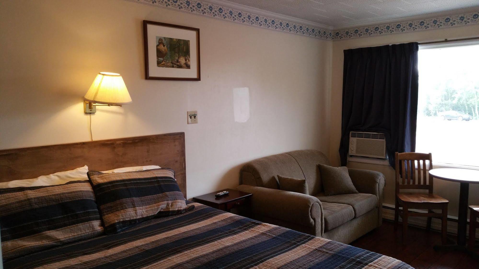 Tantramar Motel Sackville Dış mekan fotoğraf